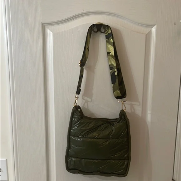 Chic Olive Crossbody Bag with Camouflage Strap - Picture 2 of 5